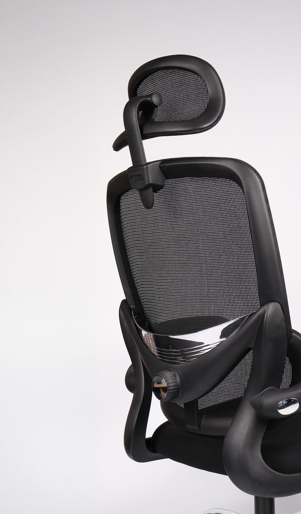 Nova Mesh Lux